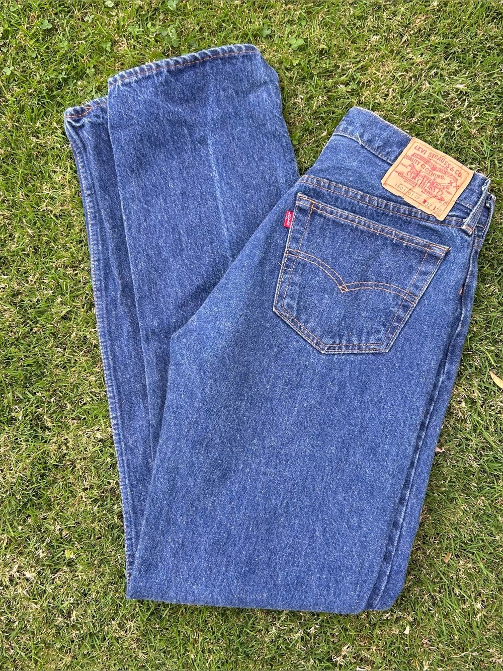 Vintage Levi’s 501 Button Fly Jeans | Made in USA | Size 32”x 38”